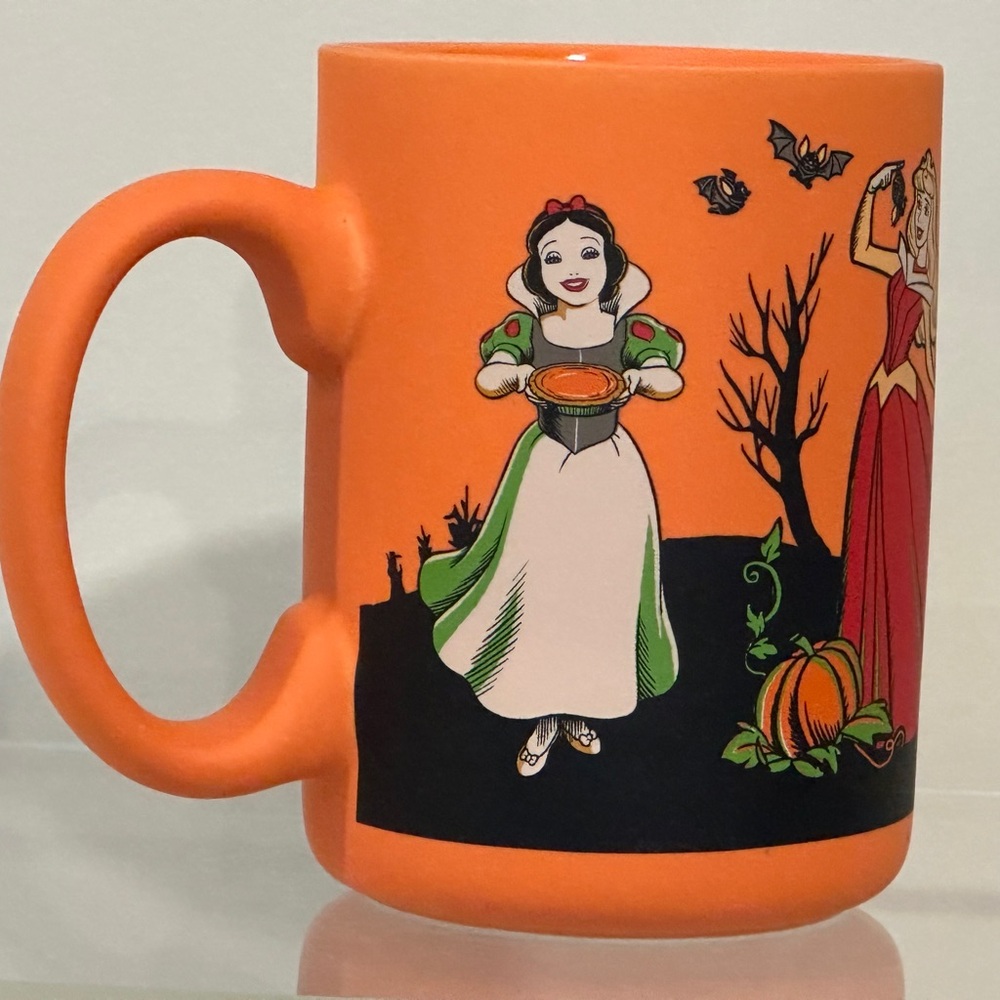 Disney Princesses Halloween Scene Mug - Picture 2 of 4